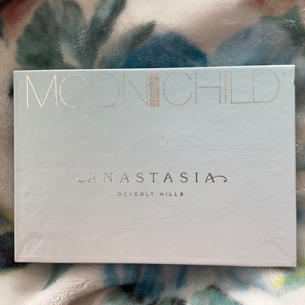Anastasia Moonchild Glow Kit